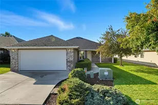 716 SE Songbird Ln, College Place, WA 99324 - Photo 1