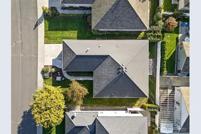 716 SE Songbird Lane, College Place, WA 99324 - Photo 31