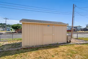 309 SW 6th St, Chehalis, WA 98532 - Photo 25