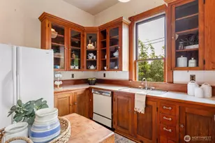 1707 Jackson St, Port Townsend, WA 98368 - Photo 11