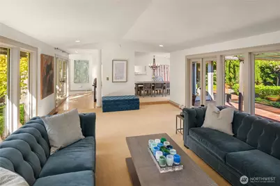 2124 Broadmoor Drive E, Seattle, WA 98112 - Photo 5