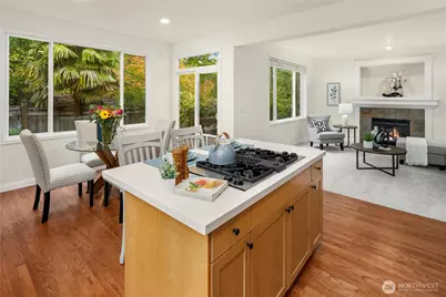 22824 NE 100th Place, Redmond, WA 98053 - Photo 11