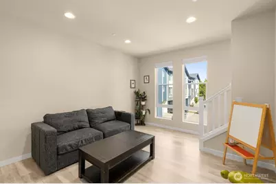 14715 Admiralty Way #A4, Lynnwood, WA 98087 - Photo 7