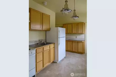 3823 Delridge Way SW, Seattle, WA 98106 - Photo 3