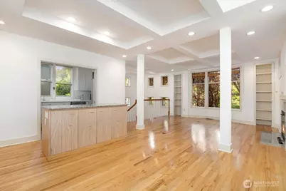 2216 19th Avenue E, Seattle, WA 98112 - Photo 5