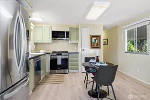 4111 164th Street SW, Lynnwood, WA 98087 - Photo 7