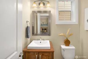 365 NE Denny Way, Issaquah, WA 98029 - Photo 11