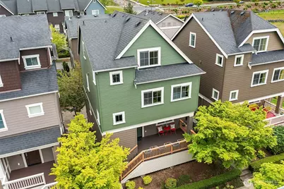 365 NE Denny Way, Issaquah, WA 98029 - Photo 1