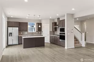 9826 38th St Ct E, Edgewood, WA 98371 - Photo 3