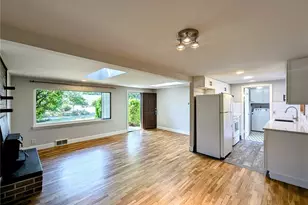 5715 186th Pl SW, Lynnwood, WA 98037 - Photo 3