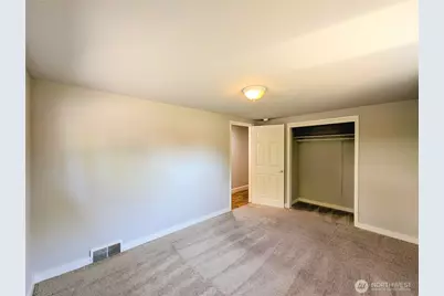 5715 186th Place SW, Lynnwood, WA 98037 - Photo 15