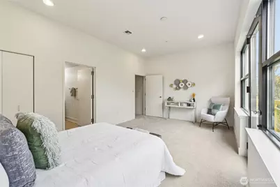 615 E Pike Street #305, Seattle, WA 98122 - Photo 19