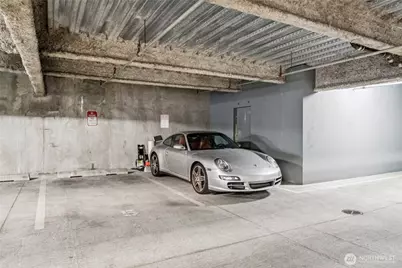 615 E Pike Street #305, Seattle, WA 98122 - Photo 27