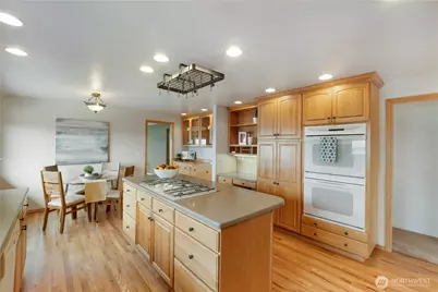 5569 Frances Avenue NE, Tacoma, WA 98422 - Photo 17