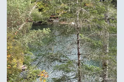 512 E Madrona Parkway, Grapeview, WA 98546 - Photo 5