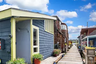 2420 Westlake Ave N, Seattle, WA 98109 - Photo 17