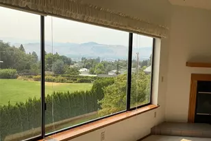 1352 Eastmont Ave, East Wenatchee, WA 98802 - Photo 7