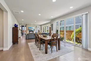 18705 134th St E, Bonney Lake, WA 98391 - Photo 3