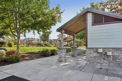 18705 134th Street E, Bonney Lake, WA 98391 - Photo 33