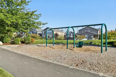 18705 134th Street E, Bonney Lake, WA 98391 - Photo 31