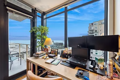 2716 Elliott Avenue #800, Seattle, WA 98121 - Photo 13