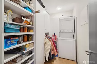 2716 Elliott Ave, Seattle, WA 98121 - Photo 29