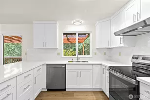 12718 SE 184th Pl, Renton, WA 98058 - Photo 15