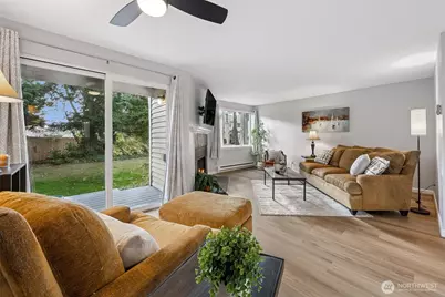 23816 12th Place S #406, Des Moines, WA 98198 - Photo 3