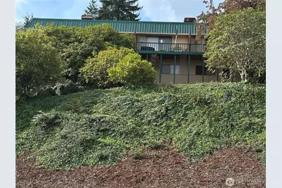 910 Barnhart Street, Raymond, WA 98577 - Photo 3