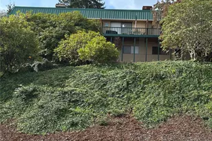 910 Barnhart St, Raymond, WA 98577 - Photo 3