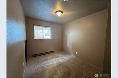 910 Barnhart Street, Raymond, WA 98577 - Photo 23
