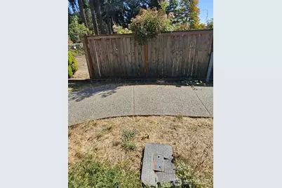 12657 NE 104th Street, Kirkland, WA 98033 - Photo 11