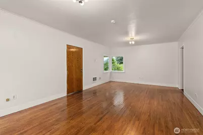 720 Washington Avenue, Raymond, WA 98577 - Photo 5