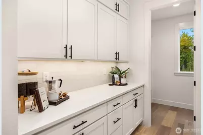 14870 Site 5 NE 2nd Court, Bellevue, WA 98007 - Photo 19