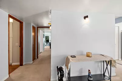 17417 Ashworth Avenue N #201, Shoreline, WA 98133 - Photo 3