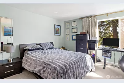 17417 Ashworth Avenue N #201, Shoreline, WA 98133 - Photo 17