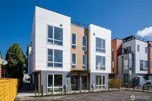 527 S Cloverdale St, Seattle, WA 98108 - Photo 3