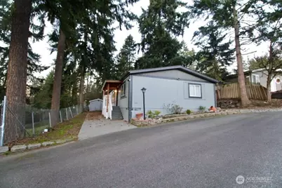 2402 S 370th Place, Federal Way, WA 98003 - Photo 3