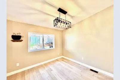 2402 S 370th Place, Federal Way, WA 98003 - Photo 13