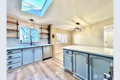 2402 S 370th Place, Federal Way, WA 98003 - Photo 15