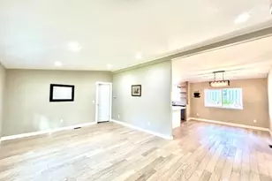 2402 S 370th Pl, Federal Way, WA 98003 - Photo 11