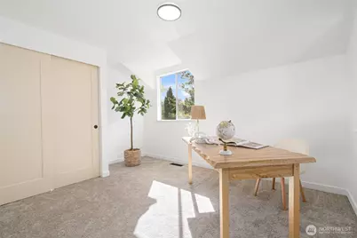 4204 243rd Place SE, Sammamish, WA 98029 - Photo 33