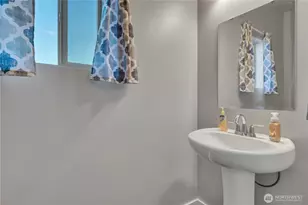 291 S Sergeant St, Buckley, WA 98321 - Photo 17