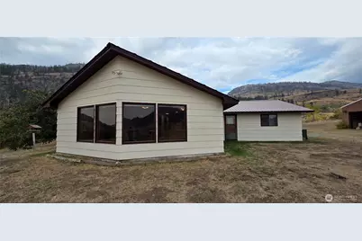 665 Wannacut Lake Road, Oroville, WA 98844 - Photo 27