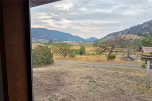 665 Wannacut Lake Rd, Oroville, WA 98844 - Photo 25