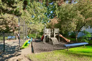 21504 50th Ave W, Mountlake Terrace, WA 98043 - Photo 23