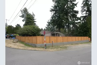 3601 NE 123rd Street, Seattle, WA 98125 - Photo 3