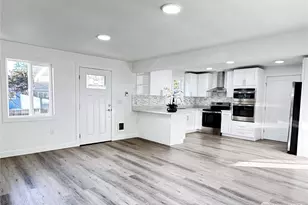 213 Willow St, Bremerton, WA 98310 - Photo 1