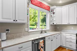 3804 Kinsale Ln SE, Olympia, WA 98501 - Photo 11