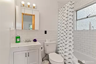 23442 27th Ave S, Des Moines, WA 98198 - Photo 11